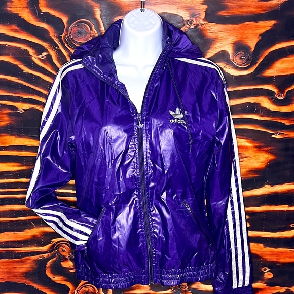 adidas sweat jacket　ショート丈　　ジャージ　フリル　y2k adidas sweat jacket ショート丈 ジャージ フリル y2k - メルカリ